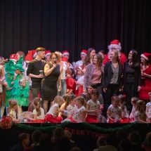 VDK_XMAS2018_ALLE_ENDE_WALKING AROUND THE CHRISTMAS TREE (1)