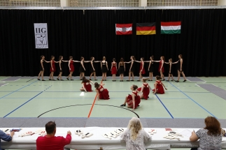 JUNIOREN - IIG Korneuburg - AP - Moderne Guppenformation 12-15 mit Hebefiguren - 1 Runde (11)