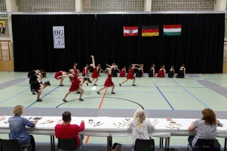 JUNIOREN - IIG Korneuburg - AP - Moderne Guppenformation 12-15 mit Hebefiguren - 1 Runde (14)