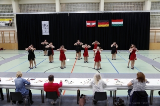 JUNIOREN - IIG Korneuburg - AP - Moderne Guppenformation 12-15 mit Hebefiguren - 1 Runde (23)
