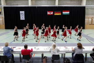 JUNIOREN - IIG Korneuburg - AP - Moderne Guppenformation 12-15 mit Hebefiguren - 1 Runde (26)