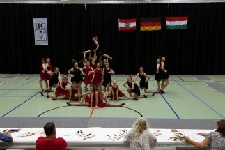 JUNIOREN - IIG Korneuburg - AP - Moderne Guppenformation 12-15 mit Hebefiguren - 1 Runde (46)