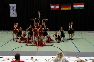 JUNIOREN - IIG Korneuburg - AP - Moderne Guppenformation 12-15 mit Hebefiguren - 1 Runde (47)