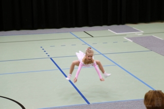 LAURA - IIG Korneuburg - AA - Kids Solo Gardetanz 4-7 Jahre (1)